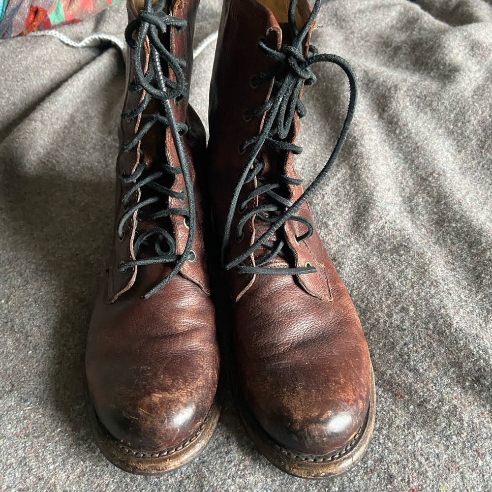 Frye Jenna Leather Combat Boot Dark Brown Stone Antiqued 9.5 B Classic Punk - Picture 2 of 10